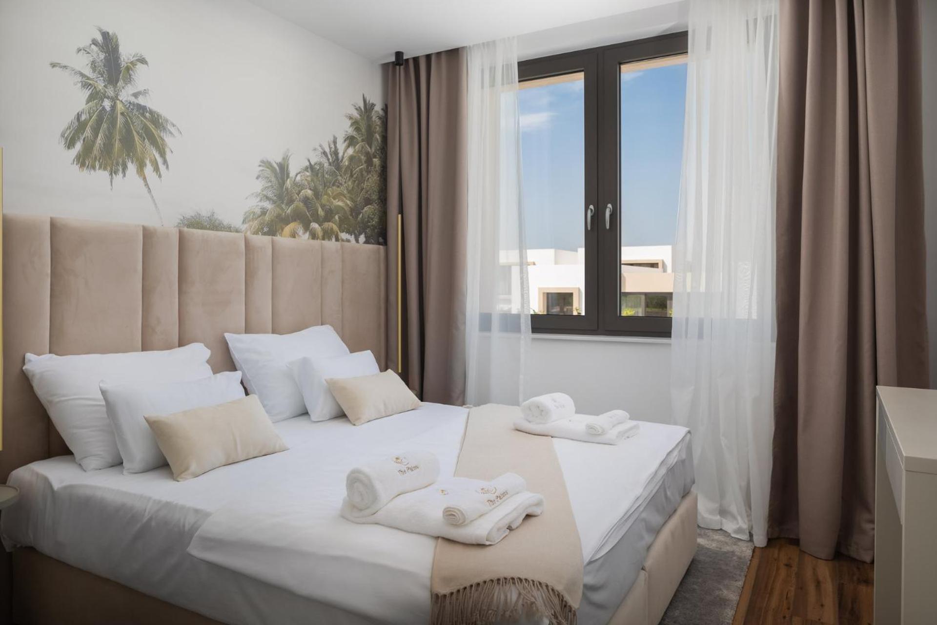 The Palms Resort Tkon Rum bild